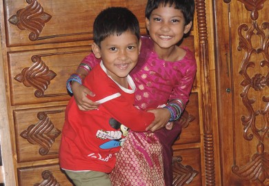 roshne, junaid